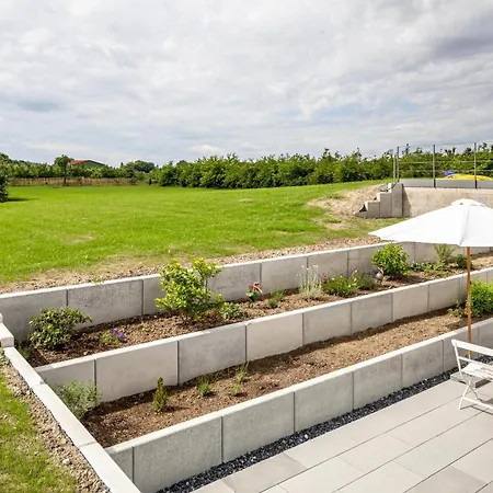 Im Obstgarten Apartmán *